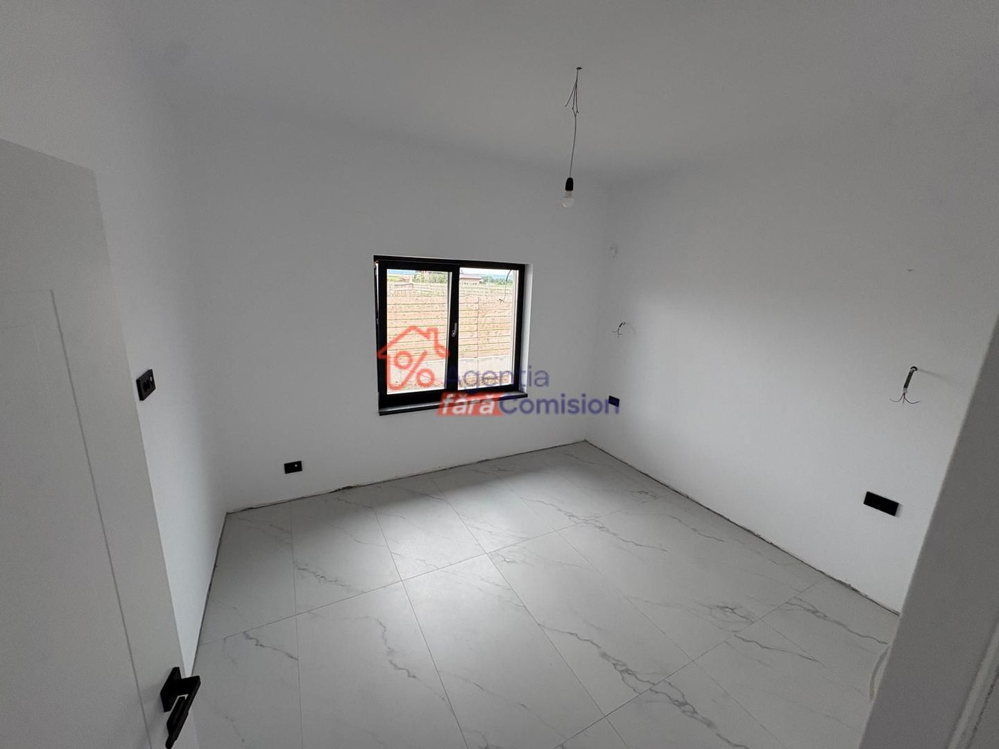 Casa la sol, 85mp, Miroslava-Voinesti, 155000euro - Poză 12