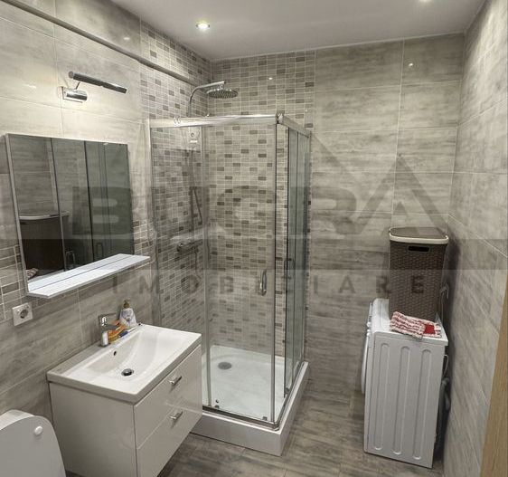 Apartament de 2 camere, 46mp, parcare subterana, zona Centrala - Poză 6