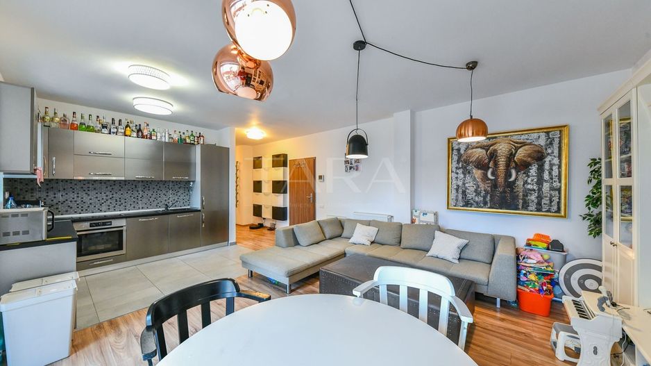 Apartament cu 3 camere și grădină în Cartierul Buna Ziua - Poză 1