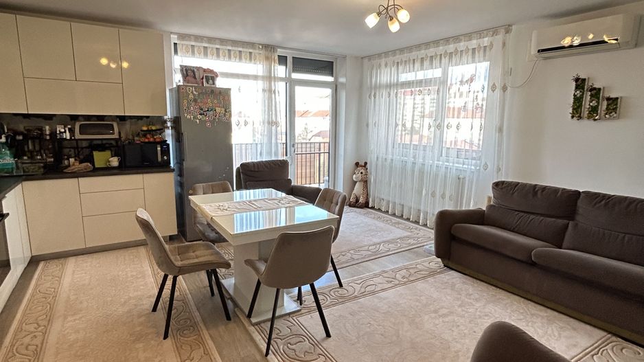 Apartament 3 camere Prima Sova - Poză 1