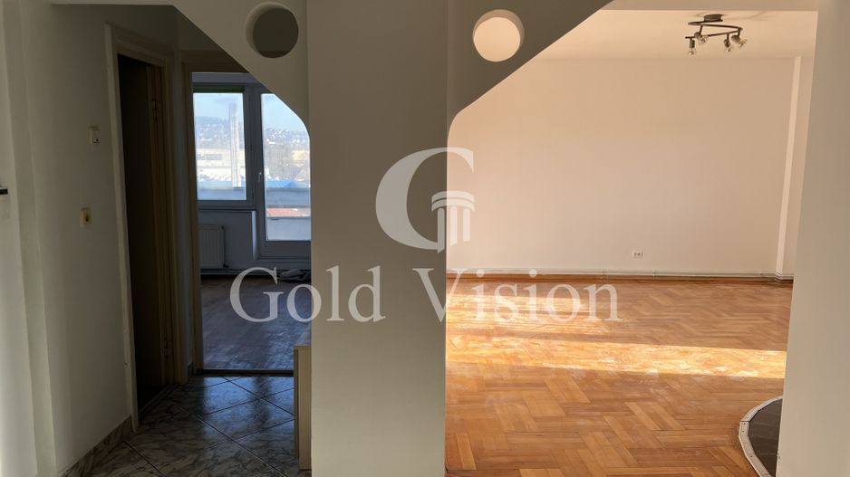 Apartament cu 3 camere, etajul 5/6, decomandat, zona Unirii - Poză 6