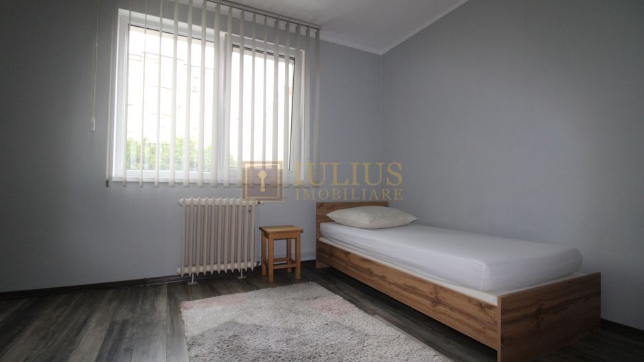 3 camere, curte comuna, centrala proprie. - Poză 8