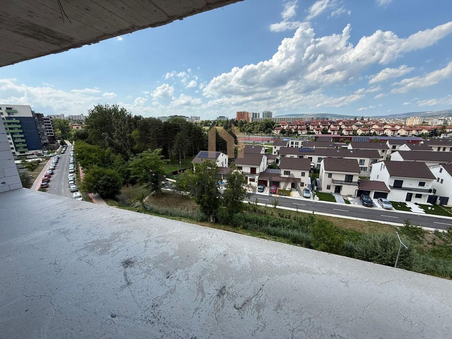 APARTAMENT DE VANZARE 2 CAMERE SOPOR VIEW SUPERB - Poză 3