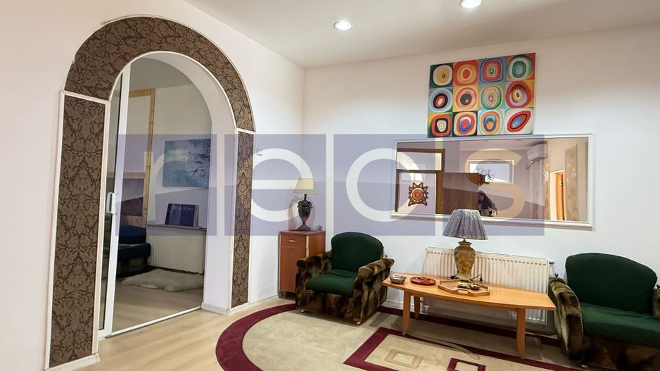 OPORTUNITATE DE VANZARE  APARTAMENT 6 CAMERE ÎN VILA | ZONĂ CENTRALĂ - Poză 2