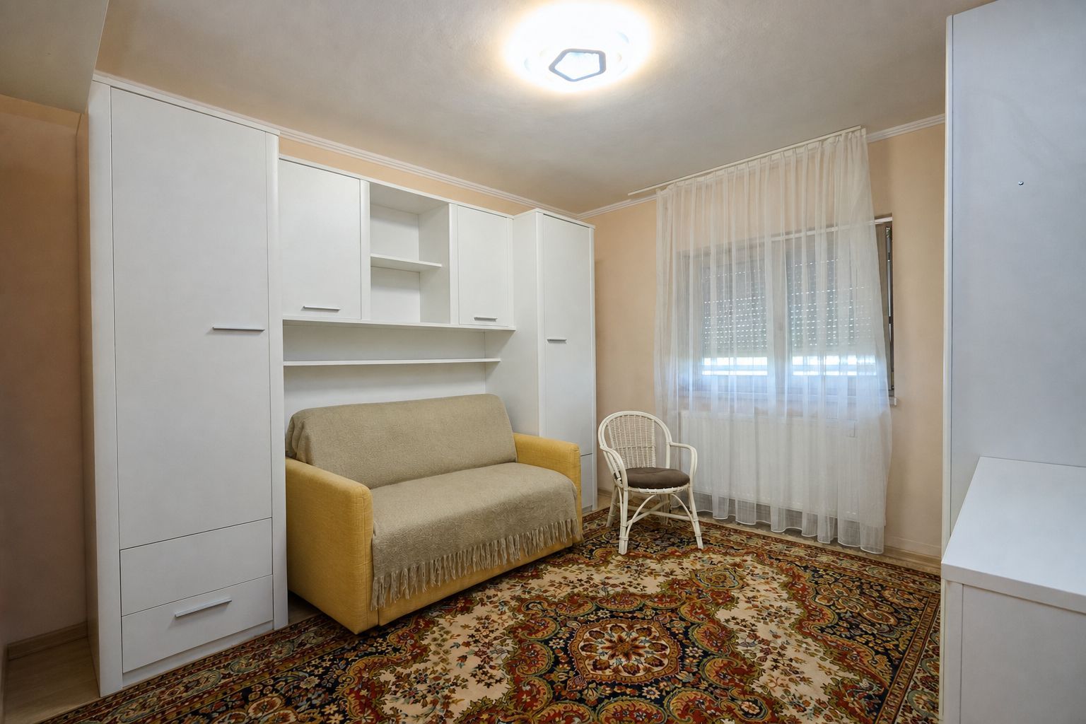 Apartament 3 camere, mobilat si utilat, 2 bai – Exercitiu - Poză 13