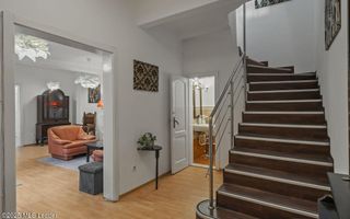 Maltopol - Titulescu, vila renovata 242 mp total, curte 105 mp - Poză 10