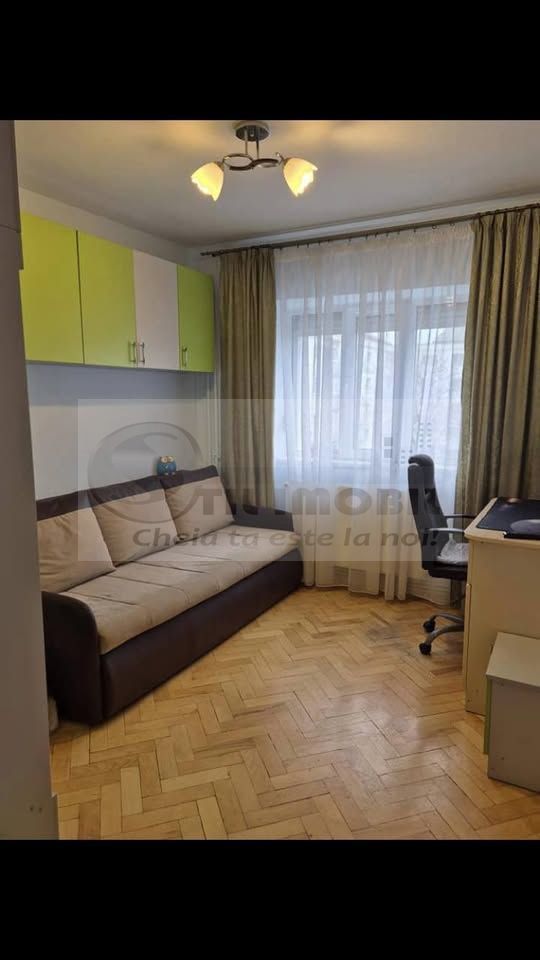 Apartament 3 camere decomandat Nicolina - 499 euro - Poză 5