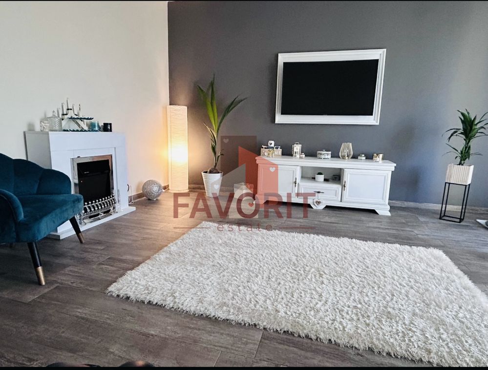 Etaj 1. Mobilat si utilat. Spatios. 2 locuri de parcare - Poză 1