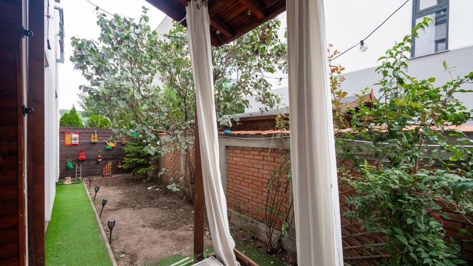 Apartament cu gradina si piscina interioara, Pipera Erou Iancu Nicolae - Poză 7