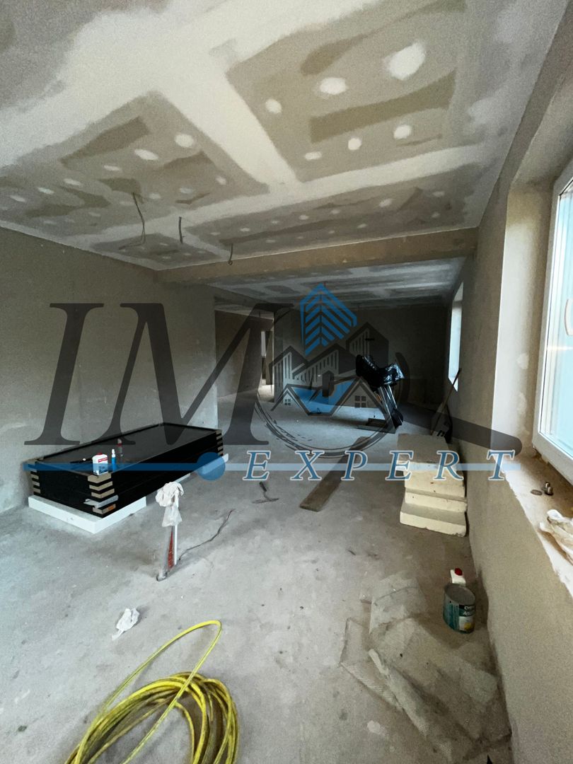 CASA DE VANZARE IN ALBA IULIA - Poză 2