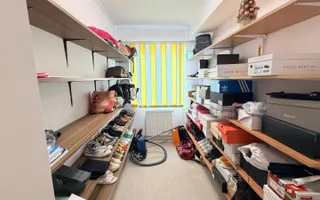 Vila spatioasa cu 9 camere foisor magazie curte amenajata complet - Poză 14