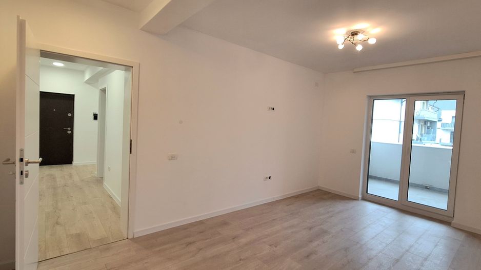 Apartament cu 3 camere si loc de parcare - Kaufland - Poză 4