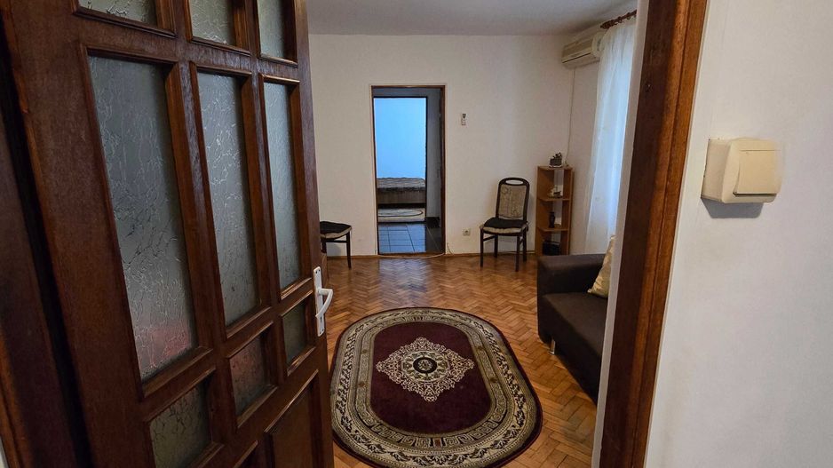 2 camere cf 1 zona Sagului-CENTRALA-parter cu balcon - Poză 4