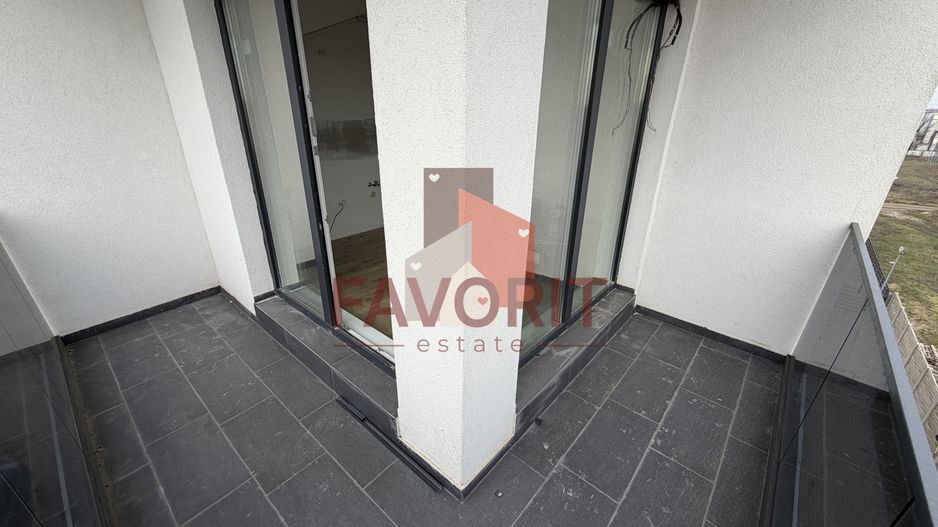 Spatios. Bucatarie inchisa. 2 balcoane. - Poză 3