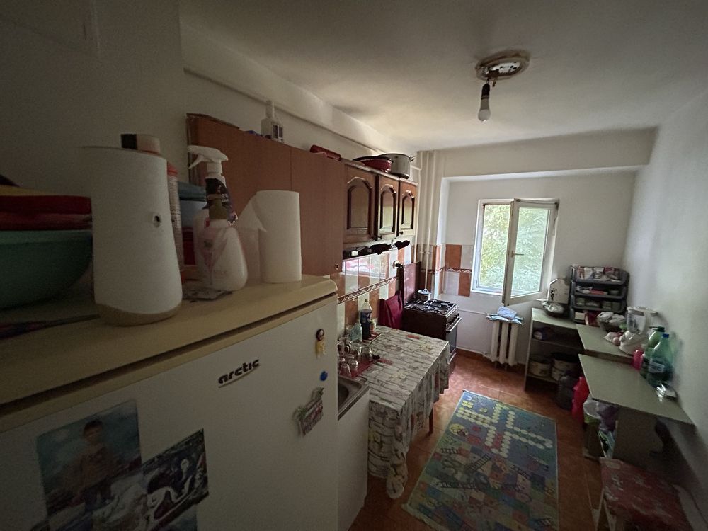 Dambovita | 3 Camere | Etaj Intermediar. - Poză 3