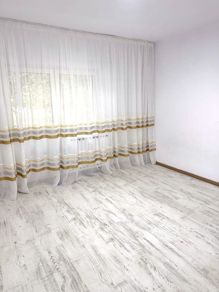 Vanzare Apartament 4 Camere intre Mall Vitan si Metrou Mihai Bravu - Poză 3