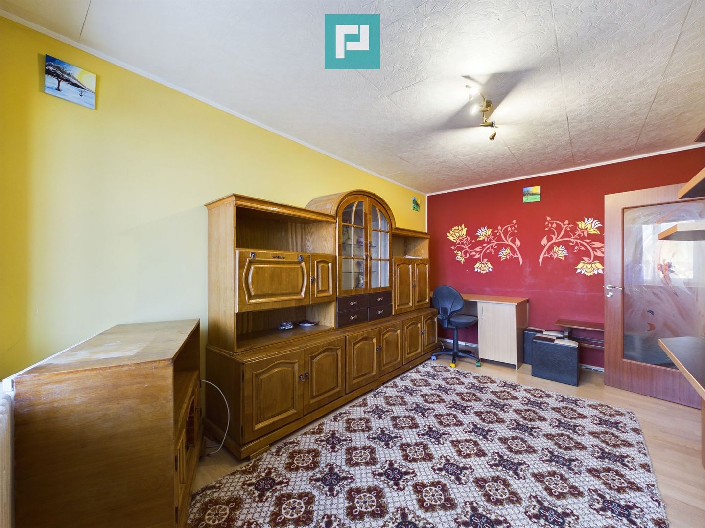 Apartament cu 3 camere zona Lebăda - Poză 2