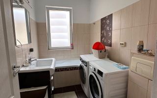 Apartament cu 2 camere și două balcoane în Florești + parcare. - Poză 6