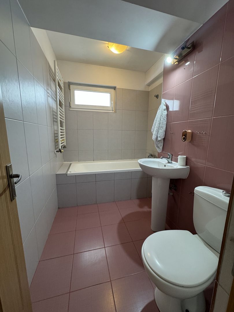 Apartament 2 Camere - Parcare Subterana-Centrala Proprie - Poză 9