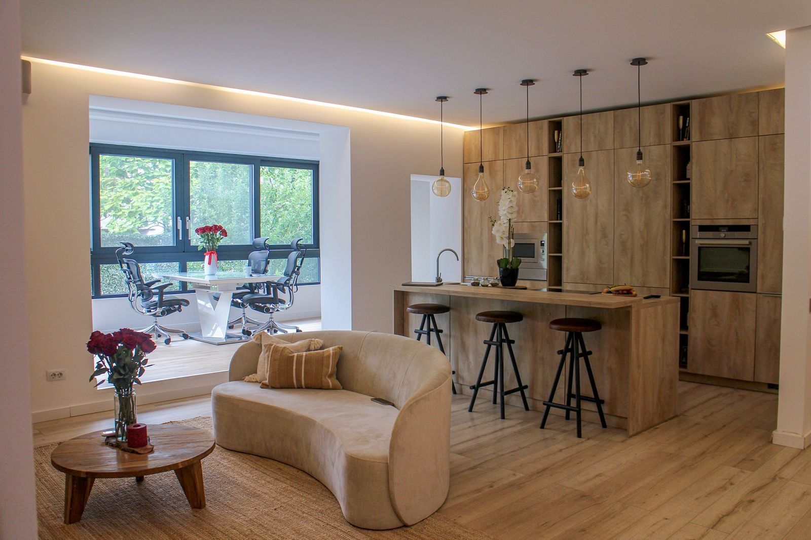 Apartament cu grădina de închiriat | Iancu Nicolae - Poză 1