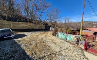 Teren intravilan 3526 mp cu vedere superba catre munte! - Poză 8