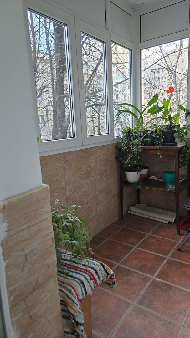 Apartament 3 camere Aparatorii Patriei - Poză 9