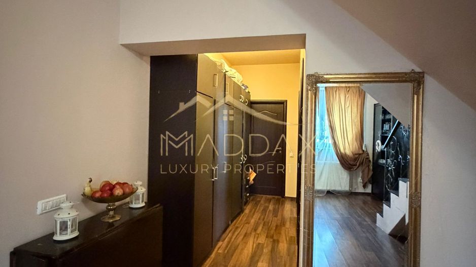 Vila spatioasa cu vedere spre lac Corbeanca - Poză 10