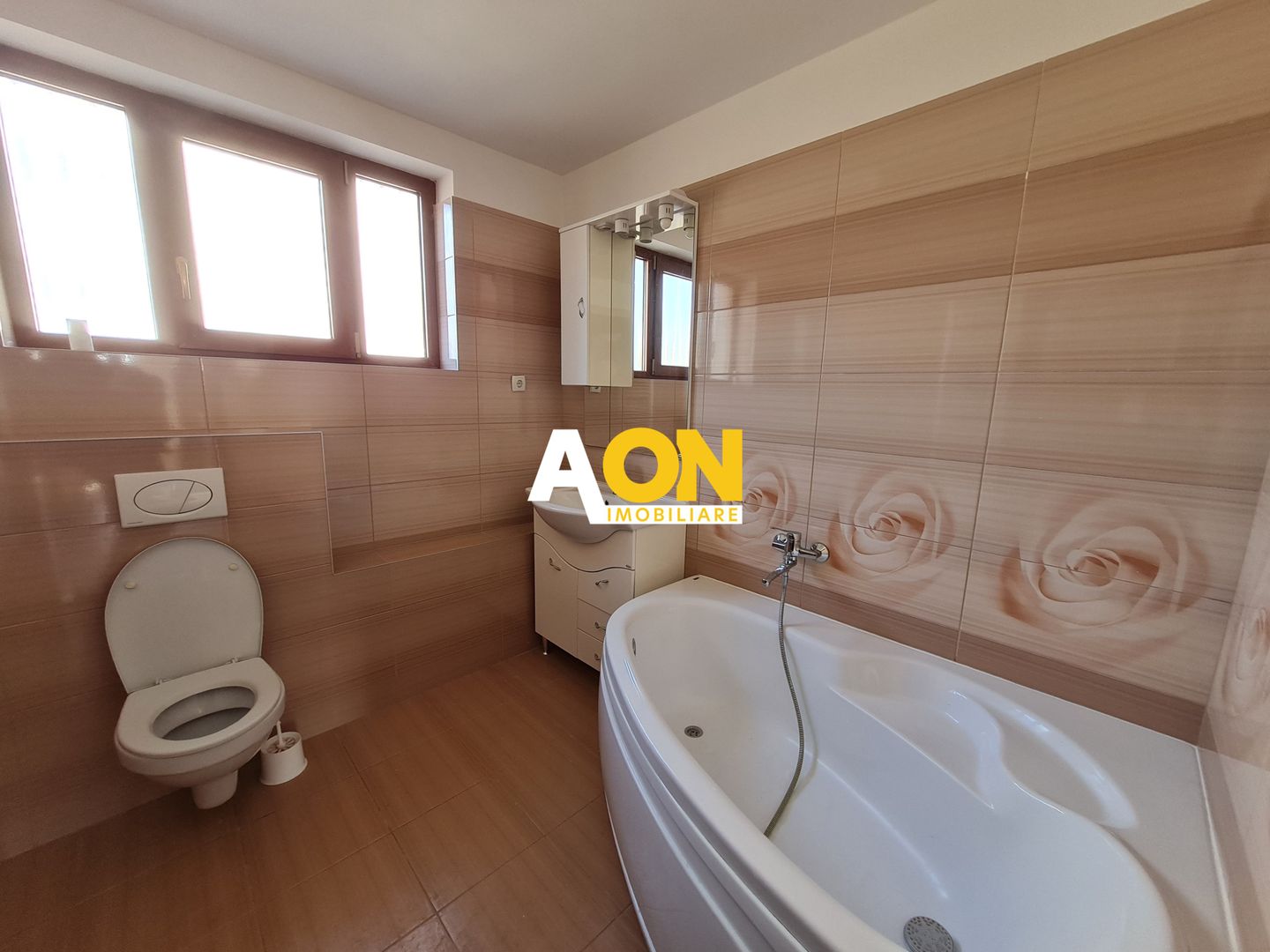 Inchiriere casa 4 camere - Poză 17