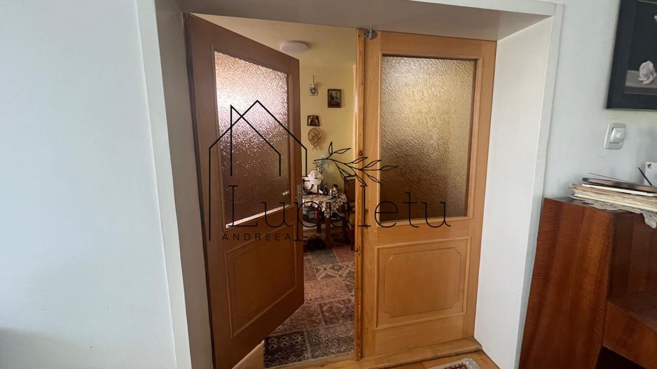 Casă de Vanzare | 200 MPU | Teren 305 MPU | Ultracentral - Poză 23