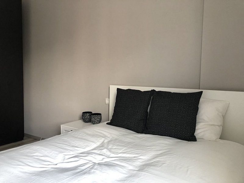 Universitate - 2 Dormitoare - Centrala Proprie - Poză 9