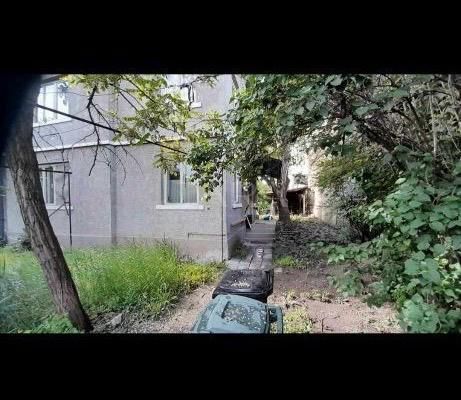 Casă de vânzare cu teren de 840mp - Poză 1