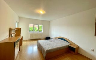 Apartament cu 2 camere, zonă UMF. - Poză 2