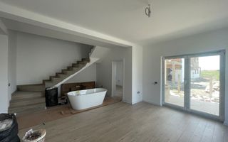 Duplex spațios cu teren generos-Moșnița Veche - Poză 1