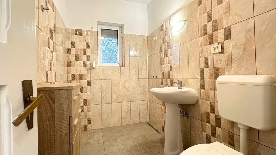 Oferim spre închiriere o proprietate de excepție zona Sisesti - Poză 14