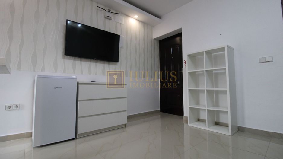 1 camera, loc de parcare,in spate la City of MARA - Poză 5