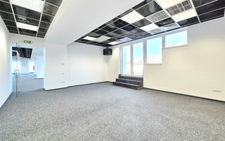 Spatiu de birouri ultramodern Brașov - 367 mp + Teresa 240 mp - Poză 13