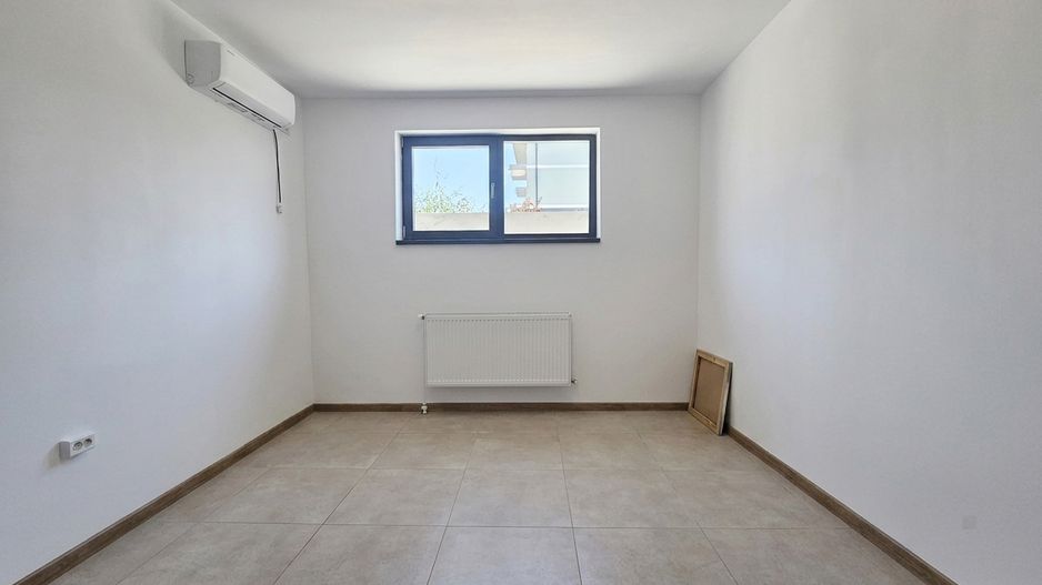Apartament cu 2 camere de vanzare Ovidiu Constanta parcare inclusa - Poză 3