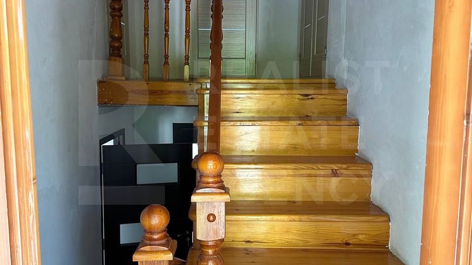 Vânzare 2 case pe un teritoriu, situată pe satul. Marandeni. - Poză 22