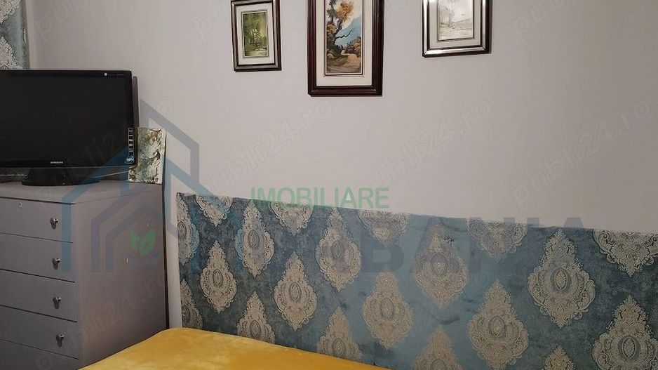 Casă renovată de vânzare în Comarna, Iași - Poză 2