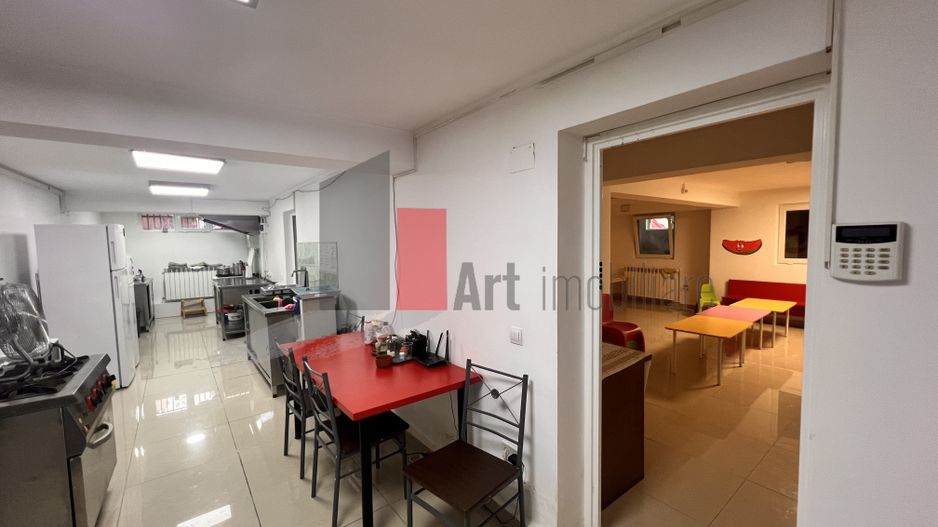 Apart Hotel VILA P+2E+ MANSARDA ,  7 garsoniere,  apartamante cu  2 camere si 3. - Poză 7