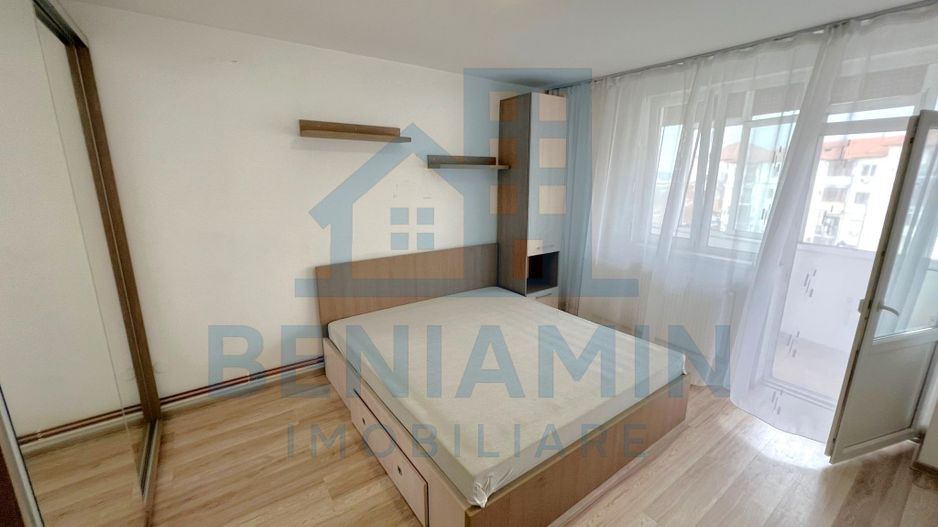 3 camere-2 bai-bloc nou-2 balcoane-Centrala-Apa separat-Mobilat-liber - Poză 2