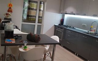 Apartament 4 camere Huedin - Poză 1