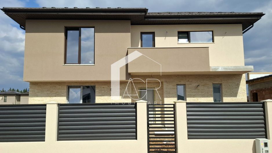 Vila P+1E, cu 4 camere, de vanzare, Paulesti - Poză 1