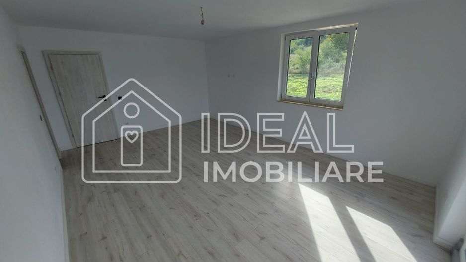 Casa Individuala LA CHEIE cu 250 mp utili, zona Strand - Poză 17