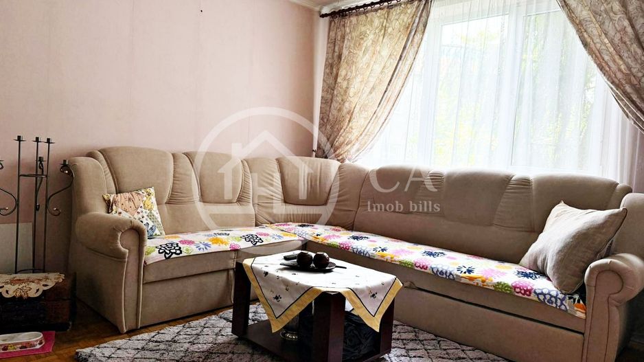 Apartament cu 2 camere de vanzare in zona Rogerius, Oradea - Poză 1
