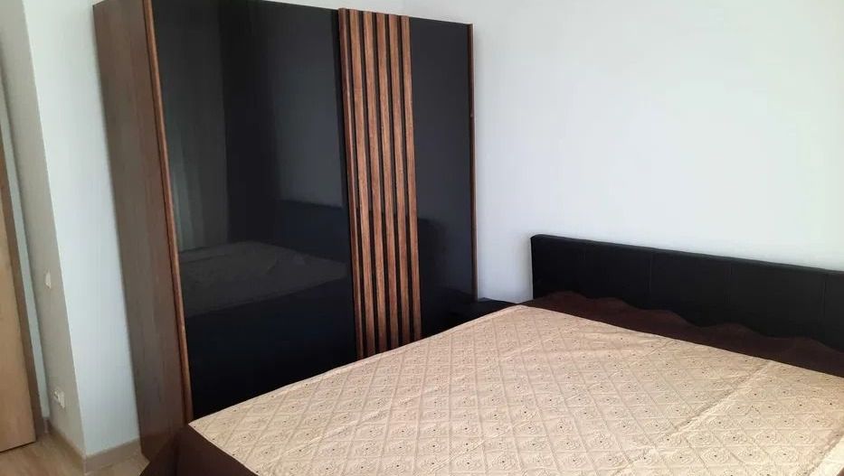 AP. 2 CAMERE MILITARI, LOC PARCARE, BLOC NOU, CENTRALA, METROU 15 MIN - Poză 4