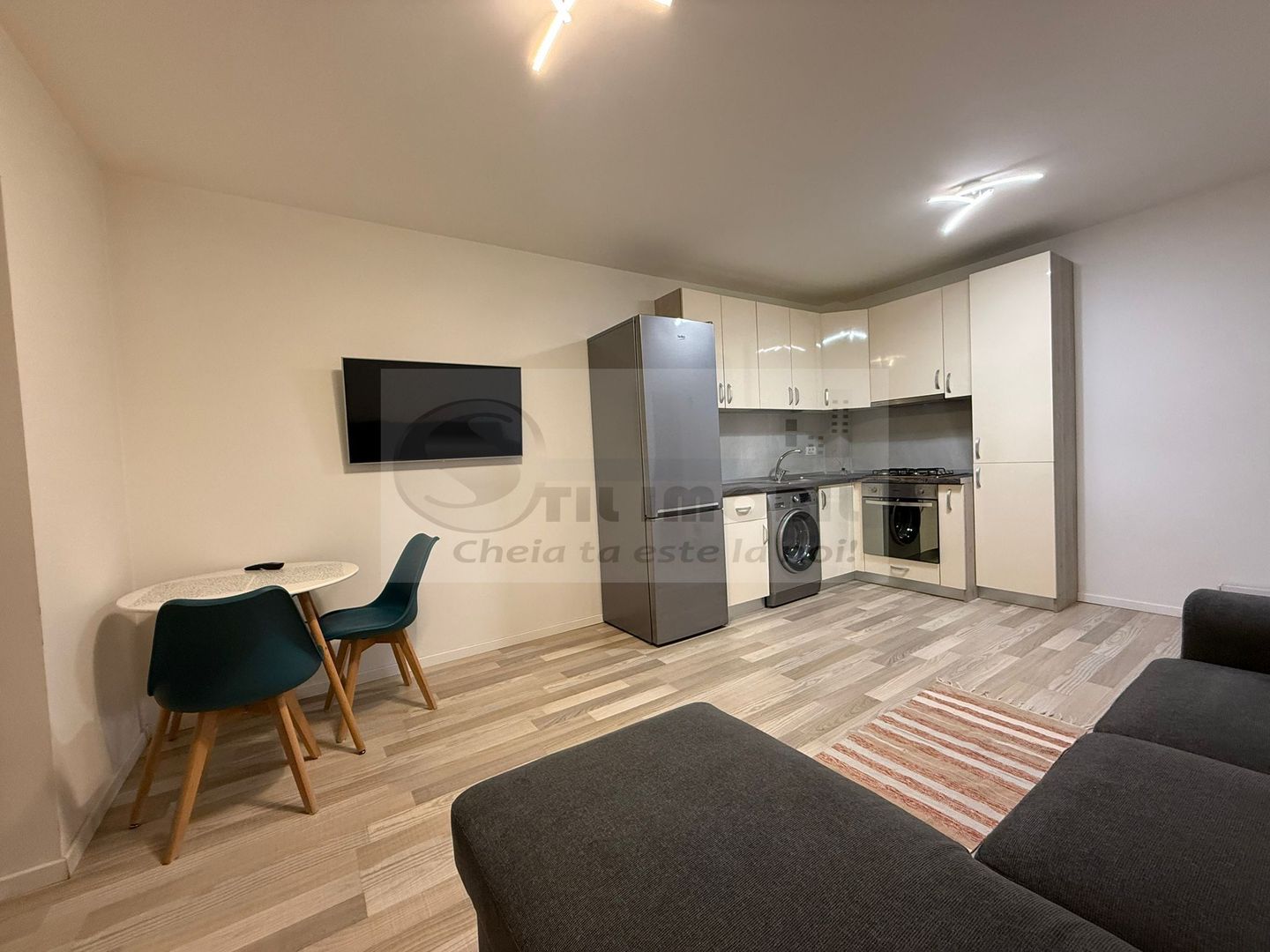 Apartament modern cu 2 camere – ESQ Village, Valea Lupului - 375€ - Poză 5