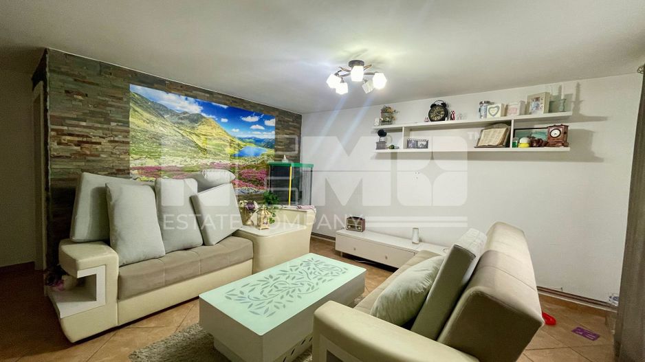 CASA 5 CAMERE | ZONA CENTRALA SAT | COMPLET UTILATA | VOITINEL - Poză 3