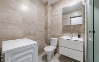 Garsonieră modernă la etajul 1 într-un bloc din 2021 - Poză 7