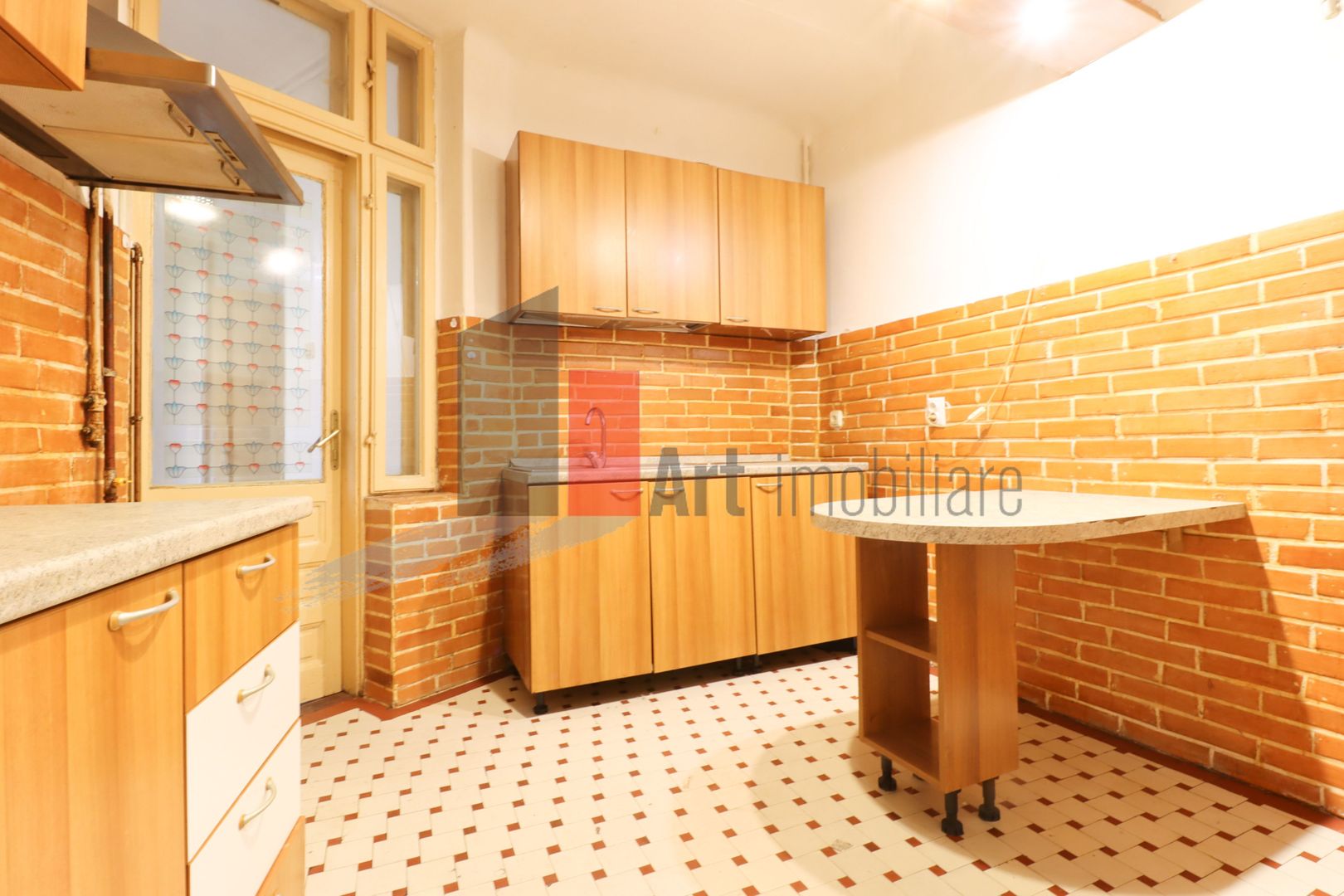 Apartamentul "DEKORA", bloc Art Deco, interior compartimentat de exceptie - Poză 33